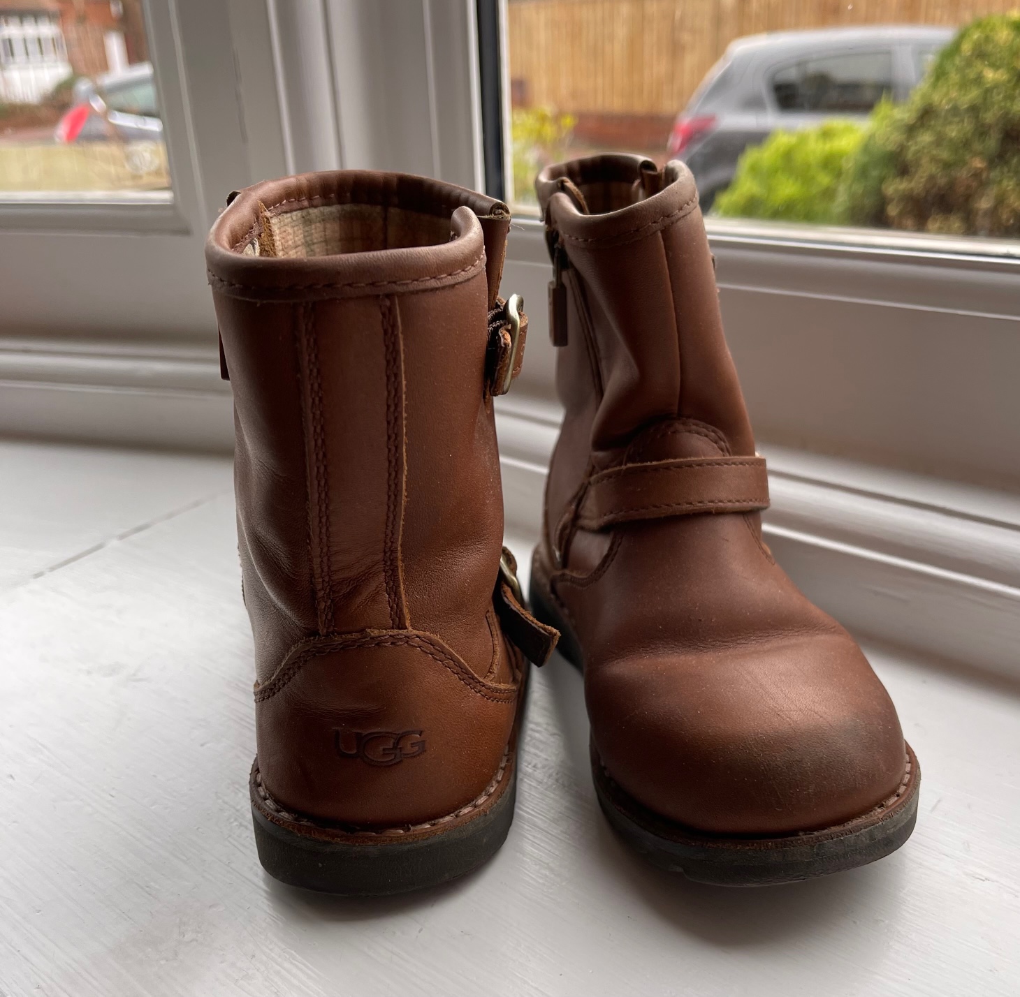 Ugg harwell clearance toddler